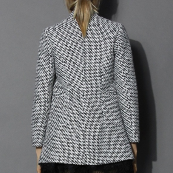 LAST ONE! Black and White Classy Collared Coat - Picture 3 of 5